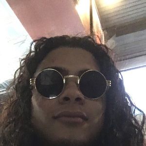 Meet your Posher, Kevin